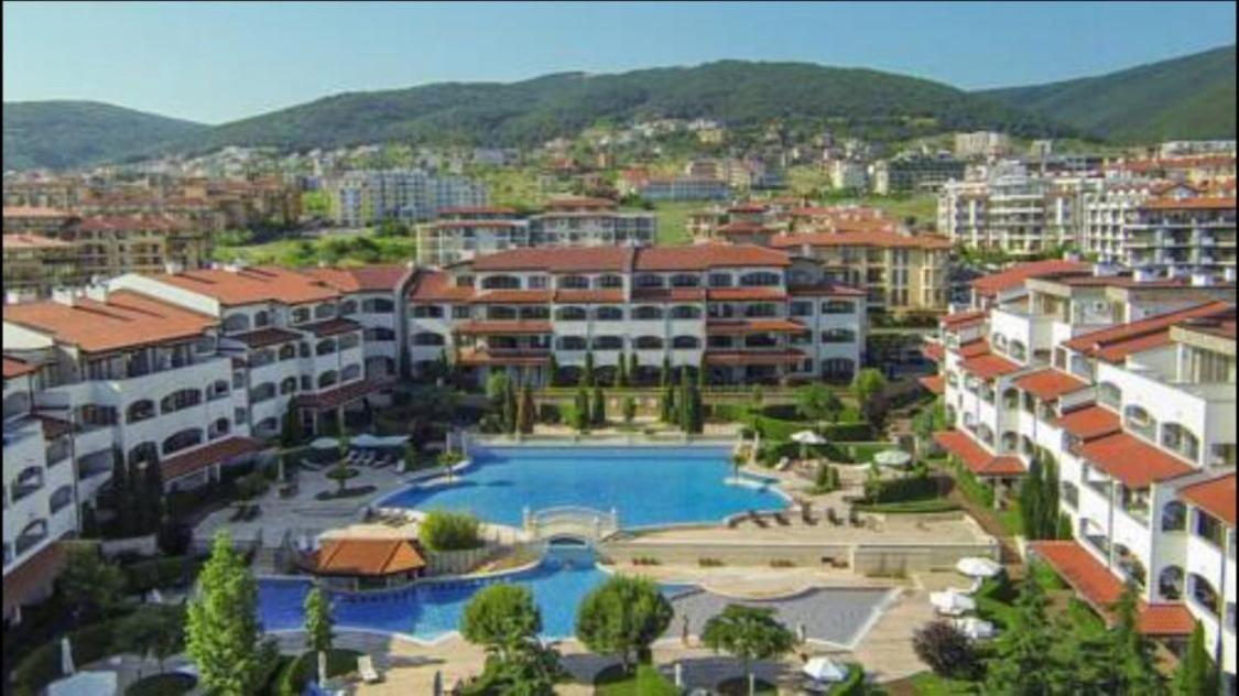 Casa Real Apartment Sveti Vlas Bagian luar foto